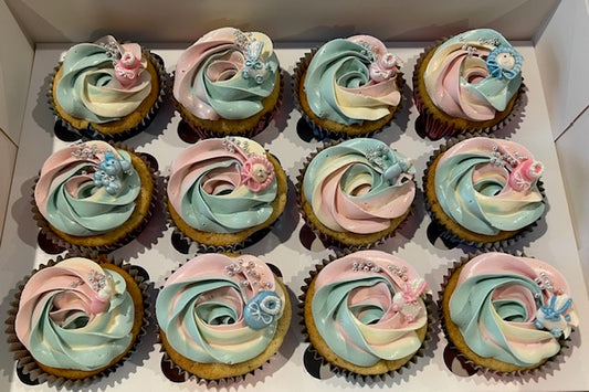 Gender reveal cupcakes