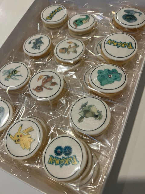 Themed topper sugar cookies